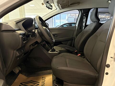 2023 Benzin Otomatik Renault Taliant Beyaz Ermat Motorlu Araçlar ve Tarım Ürünleri Sanayi Ticaret A.Ş.