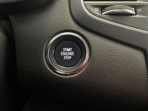 renault, megane, sedan 1.3 tce ıcon edc, otomatik, benzin 2.el otomobil | renew 12