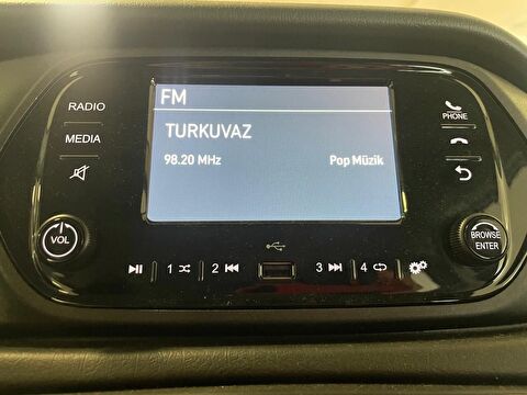 2025 Benzin Manuel Fiat Egea Cross Beyaz Ermat Motorlu Araçlar ve Tarım Ürünleri Sanayi Ticaret A.Ş.