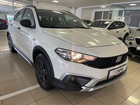 2025 Benzin Manuel Fiat Egea Cross Beyaz Ermat Motorlu Araçlar ve Tarım Ürünleri Sanayi Ticaret A.Ş.
