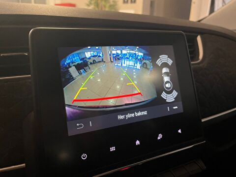 2023 Elektrik Otomatik Renault Zoe Kırmızı Ermat Motorlu Araçlar ve Tarım Ürünleri Sanayi Ticaret A.Ş.