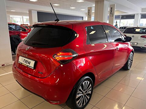 2023 Elektrik Otomatik Renault Zoe Kırmızı Ermat Motorlu Araçlar ve Tarım Ürünleri Sanayi Ticaret A.Ş.