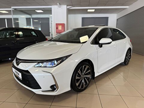 Toyota, Corolla, Sedan 1.5 Flame X-Pack Multidrive S, Otomatik, Benzin 2. el otomobil | renew Mobile