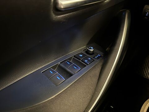 toyota, corolla, sedan 1.5 flame x-pack multidrive s, otomatik, benzin 2.el otomobil | renew 14
