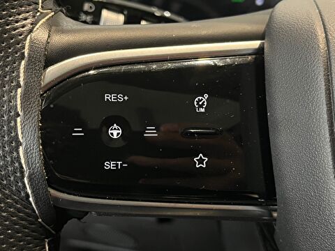 2024 Benzin Otomatik Chery Tiggo 7 Promax Beyaz Ermat Motorlu Araçlar ve Tarım Ürünleri Sanayi Ticaret A.Ş.