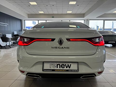 2023 Benzin Otomatik Renault Megane Beyaz Ermat Motorlu Araçlar ve Tarım Ürünleri Sanayi Ticaret A.Ş.