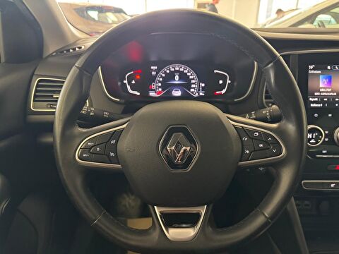 2023 Benzin Otomatik Renault Megane Beyaz Ermat Motorlu Araçlar ve Tarım Ürünleri Sanayi Ticaret A.Ş.