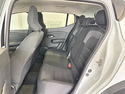 2025 Benzin Otomatik Dacia Sandero Stepway Beyaz Ermat Motorlu Araçlar ve Tarım Ürünleri Sanayi Ticaret A.Ş.