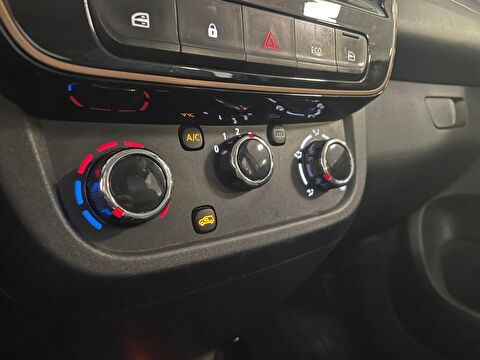 dacia, spring, crossover 26.8 kwh extreme cvt, otomatik, elektrik 2.el otomobil | renew 13