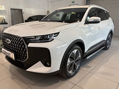 2025 Benzin Otomatik Chery Tiggo 7 Beyaz Ermat Motorlu Araçlar ve Tarım Ürünleri Sanayi Ticaret A.Ş.