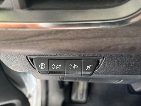 renault, kangoo multix, combi 1.3 tce ıconic edc, otomatik, benzin 2.el otomobil | renew 9