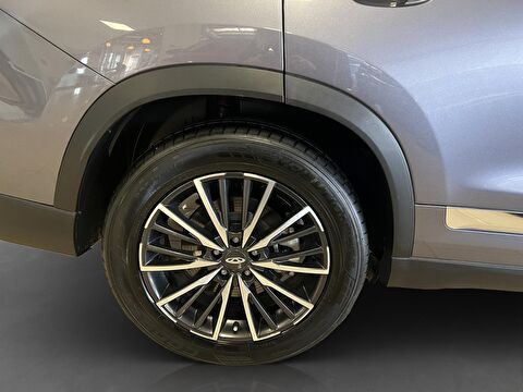 2024 Benzin Otomatik Chery Tiggo 8 Pro Gri Ermat Motorlu Araçlar ve Tarım Ürünleri Sanayi Ticaret A.Ş.