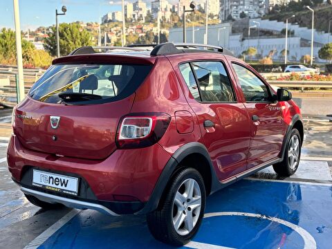 2015 Dizel Manuel Dacia Sandero Kırmızı Ermat Motorlu Araçlar ve Tarım Ürünleri Sanayi Ticaret A.Ş.