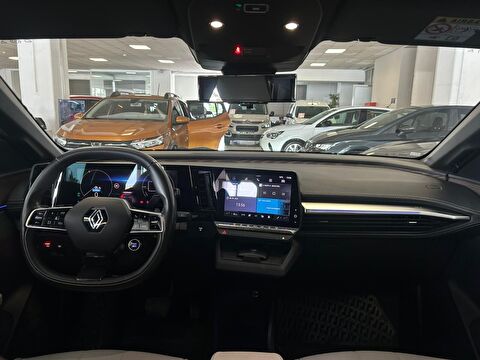 2024 Elektrik Otomatik Renault Megane E-Tech Gri Ermat Motorlu Araçlar ve Tarım Ürünleri Sanayi Ticaret A.Ş.