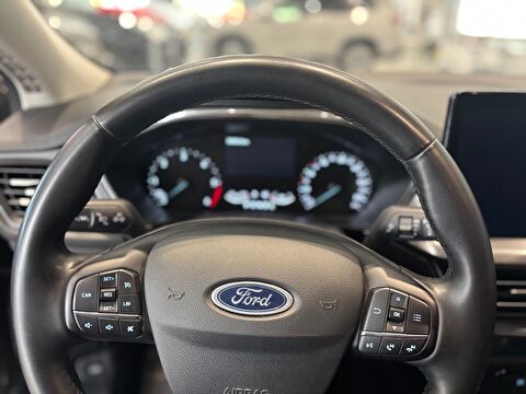 2024 Dizel Otomatik Ford Focus Gri Ermat Motorlu Araçlar ve Tarım Ürünleri Sanayi Ticaret A.Ş.