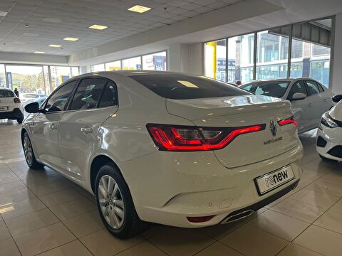 renault, megane, sedan 1.3 tce joy edc, otomatik, benzin 2.el otomobil | renew 7