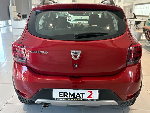 2020 Benzin + LPG Manuel Dacia Sandero Kırmızı Ermat Motorlu Araçlar ve Tarım Ürünleri Sanayi Ticaret A.Ş.