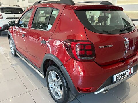 2020 Benzin + LPG Manuel Dacia Sandero Kırmızı Ermat Motorlu Araçlar ve Tarım Ürünleri Sanayi Ticaret A.Ş.