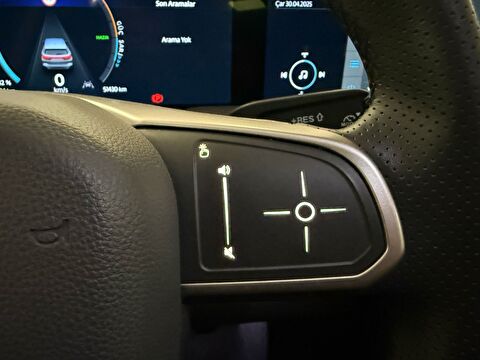 2023 Elektrik Otomatik TOGG T10X V2 AWD  Kırmızı Ermat Motorlu Araçlar ve Tarım Ürünleri Sanayi Ticaret A.Ş.