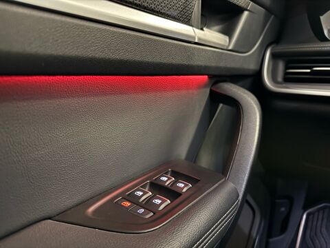2023 Elektrik Otomatik TOGG T10X V2 AWD  Kırmızı Ermat Motorlu Araçlar ve Tarım Ürünleri Sanayi Ticaret A.Ş.