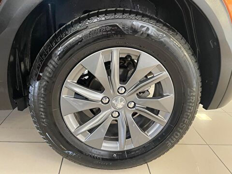 peugeot, 2008, 1.2 puretech active eat8, otomatik, benzin 2.el otomobil | renew 20