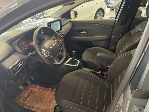 2023 Benzin Manuel Dacia Jogger Gri Ermat Motorlu Araçlar ve Tarım Ürünleri Sanayi Ticaret A.Ş.