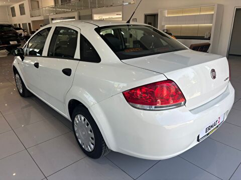 2015 Benzin Manuel Fiat Linea Beyaz Ermat Motorlu Araçlar ve Tarım Ürünleri Sanayi Ticaret A.Ş.