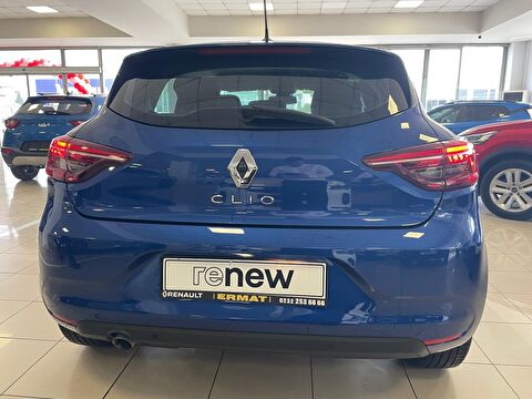 2023 Benzin Otomatik Renault Clio Lacivert Ermat Motorlu Araçlar ve Tarım Ürünleri Sanayi Ticaret A.Ş.