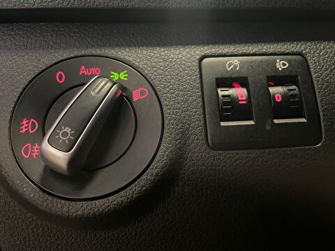 2016 Dizel Otomatik Volkswagen Caddy Siyah Ermat Motorlu Araçlar ve Tarım Ürünleri Sanayi Ticaret A.Ş.