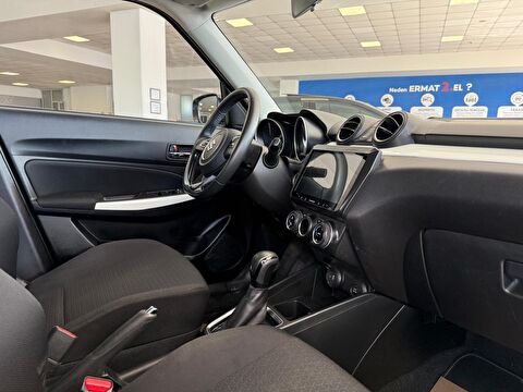 2019 Benzin Otomatik Suzuki Swift Mavi Ermat Motorlu Araçlar ve Tarım Ürünleri Sanayi Ticaret A.Ş.