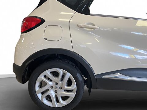 2016 Dizel Manuel Renault Captur Bej Ermat Motorlu Araçlar ve Tarım Ürünleri Sanayi Ticaret A.Ş.