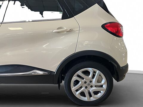 2016 Dizel Manuel Renault Captur Bej Ermat Motorlu Araçlar ve Tarım Ürünleri Sanayi Ticaret A.Ş.