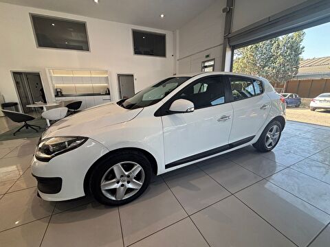 2014 Dizel Otomatik Renault Megane Beyaz Ermat Motorlu Araçlar ve Tarım Ürünleri Sanayi Ticaret A.Ş.