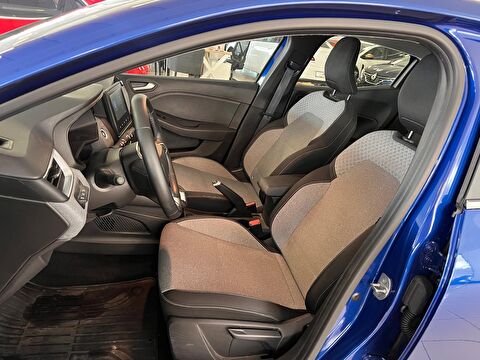 renault, clio, hatchback 1.0 tce evolution x-tronic, otomatik, benzin 2.el otomobil | renew 16