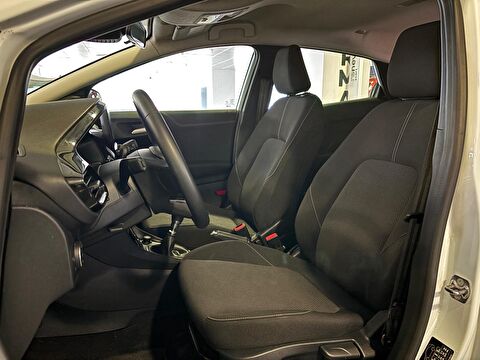 ford, puma, crossover 1.0 ecoboost style, manuel, benzin 2.el otomobil | renew 10