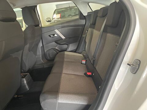 citroen, c4, hatchback 1.2 puretech feel, manuel, benzin 2.el otomobil | renew 19