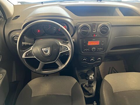 2018 Dizel Manuel Dacia Dokker Beyaz Ermat Motorlu Araçlar ve Tarım Ürünleri Sanayi Ticaret A.Ş.