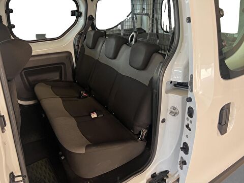 2018 Dizel Manuel Dacia Dokker Beyaz Ermat Motorlu Araçlar ve Tarım Ürünleri Sanayi Ticaret A.Ş.