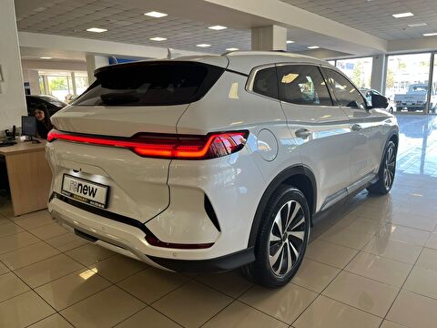 2024 PHEV Otomatik BYD Seal U Beyaz Ermat Motorlu Araçlar ve Tarım Ürünleri Sanayi Ticaret A.Ş.