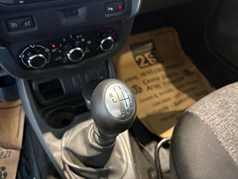 2014 Dizel Manuel Dacia Duster Gri Ermat Motorlu Araçlar ve Tarım Ürünleri Sanayi Ticaret A.Ş.