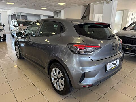 2023 Benzin Otomatik Renault Clio Gri Ermat Motorlu Araçlar ve Tarım Ürünleri Sanayi Ticaret A.Ş.