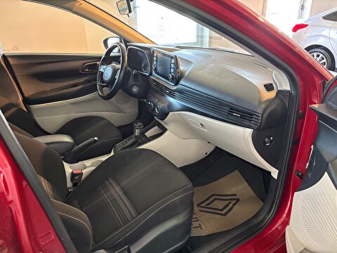 2023 Benzin Otomatik Hyundai i20 Kırmızı Ermat Motorlu Araçlar ve Tarım Ürünleri Sanayi Ticaret A.Ş.