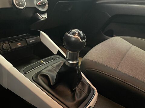 kia, stonic, suv 1.2 dpı cool, manuel, benzin 2.el otomobil | renew 16