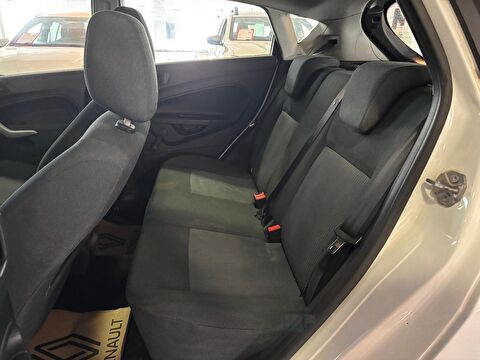 2012 Benzin Manuel Ford Fiesta Beyaz Ermat Motorlu Araçlar ve Tarım Ürünleri Sanayi Ticaret A.Ş.