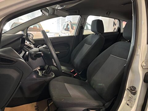 2012 Benzin Manuel Ford Fiesta Beyaz Ermat Motorlu Araçlar ve Tarım Ürünleri Sanayi Ticaret A.Ş.