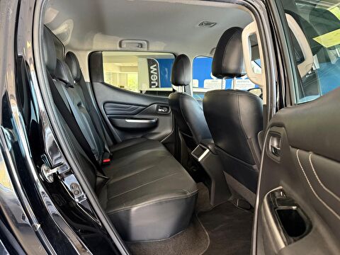 mitsubishi, l 200, çift kabin pick-up 2.2 dı-d 4x4 premium otomatik, otomatik, dizel 2.el otomobil | renew 20