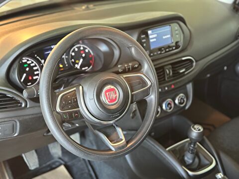 2022 Benzin Manuel Fiat Egea Beyaz Ermat Motorlu Araçlar ve Tarım Ürünleri Sanayi Ticaret A.Ş.