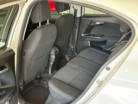 2022 Benzin Manuel Fiat Egea Beyaz Ermat Motorlu Araçlar ve Tarım Ürünleri Sanayi Ticaret A.Ş.
