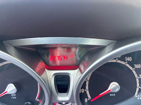 2012 Dizel Manuel Ford Fiesta Kırmızı Ermat Motorlu Araçlar ve Tarım Ürünleri Sanayi Ticaret A.Ş.