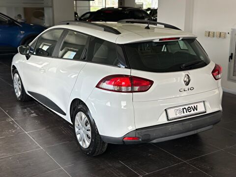 2020 Benzin Manuel Renault Clio Beyaz Ermat Motorlu Araçlar ve Tarım Ürünleri Sanayi Ticaret A.Ş.